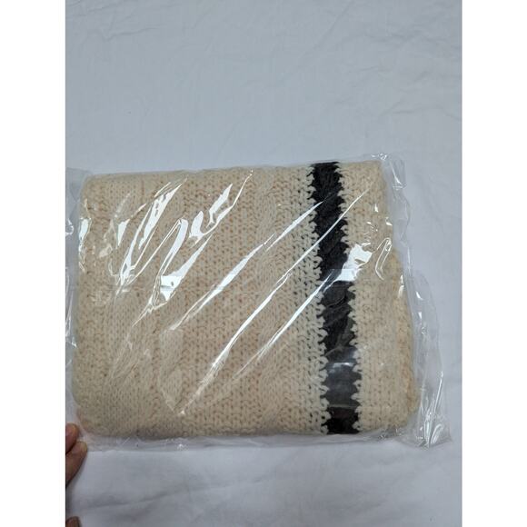 Taylor Swift Scarf Cardigan Folklore Album New In Package Swiftie Eras Tour - Picture 4 of 6